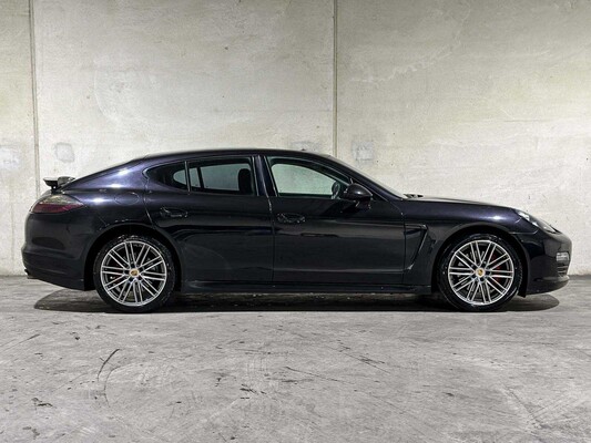 Porsche Panamera 3.6 V6 PDK 299pk 2011