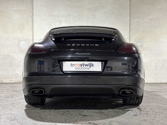 Porsche Panamera 3,6 V6 PDK 299 PS 2011