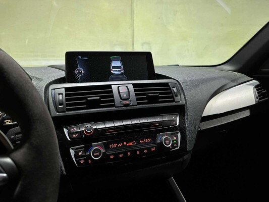 BMW M135i xDrive 320pk 2013 (Origineel-NL) 1-serie F20, 9-KHH-43