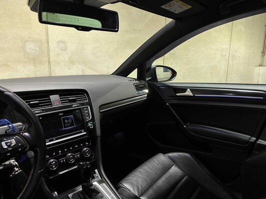 Volkswagen Golf 2.0 TSI R 4Motion 300hp 2015, P-916-RV