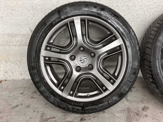Porsche-Radsatz (Winterreifen) R19 Continental