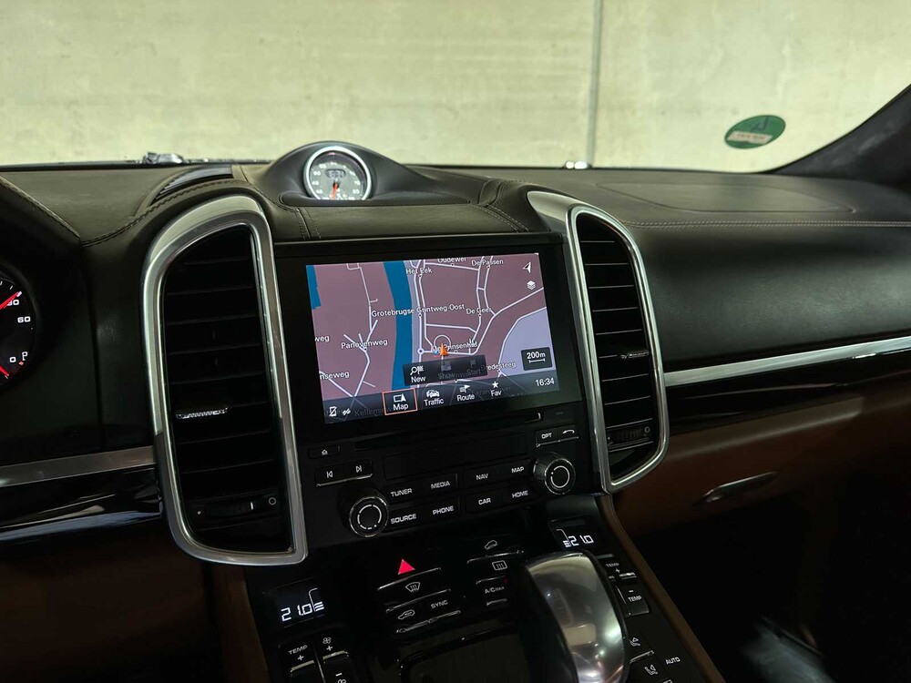 Porsche Cayenne Turbo 4.8 V8 520pk 2017 Sport-Chrono