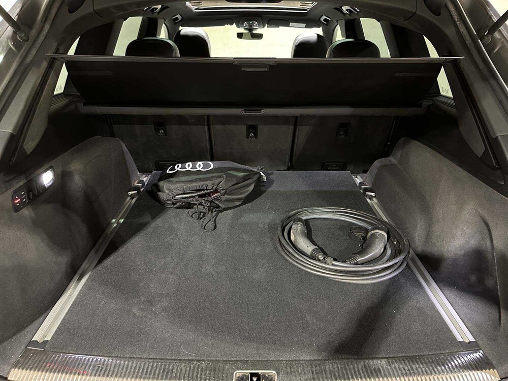 Audi Q7 3.0 TDI V6 e-tron Quattro Sport S-Line 258pk 2016 (Origineel-NL & 1e Eigenaar) Plug-In Hybrid, NB-194-Z (BTW AUTO)