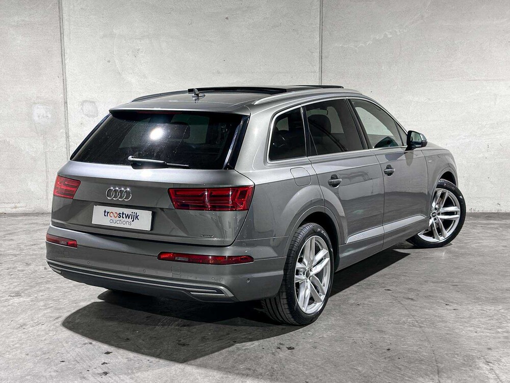 Audi Q7 3.0 TDI V6 e-tron Quattro Sport S-Line 258pk 2016 (Origineel-NL & 1e Eigenaar) Plug-In Hybrid, NB-194-Z (BTW AUTO)