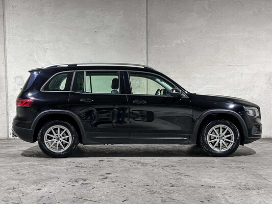 Mercedes-Benz GLB180 Business Solution 136hp 2021 (Origineel-NL + 1e Eigenaar) GLB-Klasse, L-079-FR