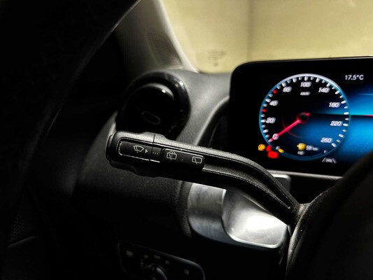 Mercedes-Benz GLB180 Business Solution 136hp 2021 (Origineel-NL + 1e Eigenaar) GLB-Klasse, L-079-FR