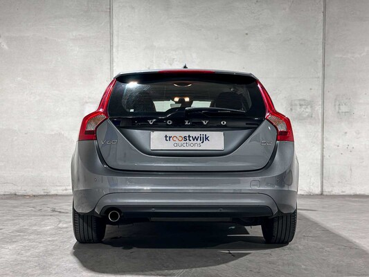 Volvo V60 2.0 D2 Nordic+ 120pk 2017 (Origineel-NL + 1e Eigenaar), PR-131-K