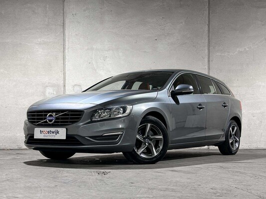 Volvo V60 2.0 D2 Nordic+ 120hp 2017 (Original-NL + 1st Owner), PR-131-K