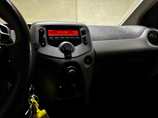 Peugeot 108 1.0 e-VTi Active 71pk 2021 (Origineel-NL+1e eigenaar), L-297-BB