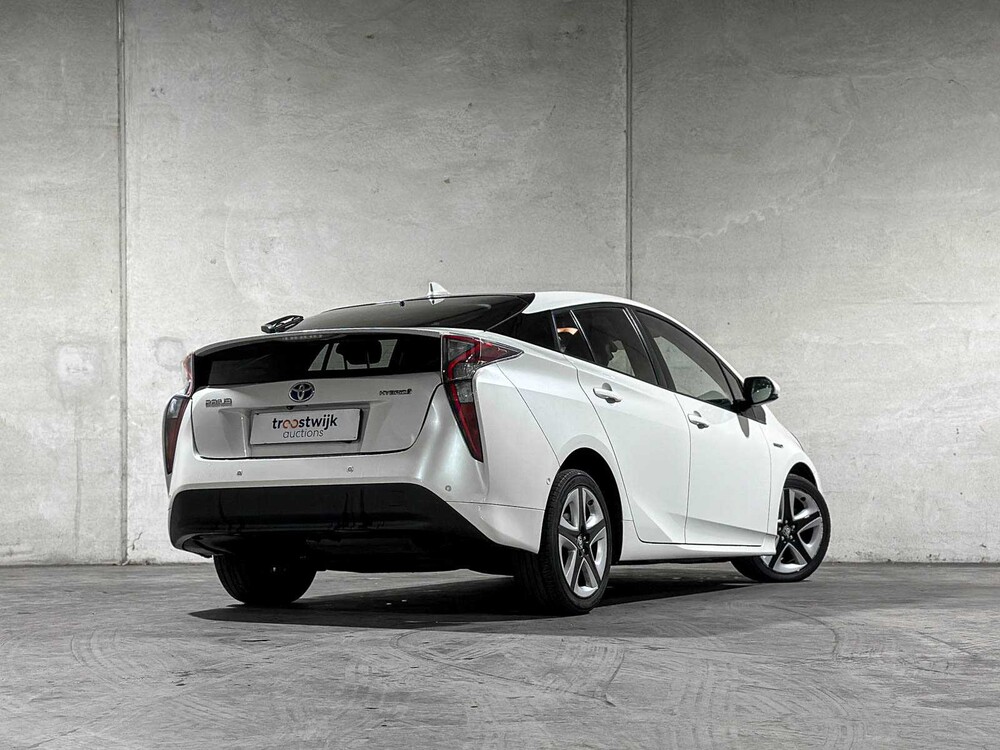 Toyota Prius 1.8 Dark Edition 98pk 2017, H-314-FX