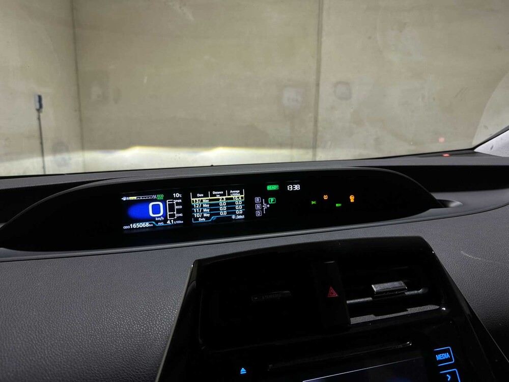 Toyota Prius 1.8 Dark Edition 98pk 2017, H-314-FX