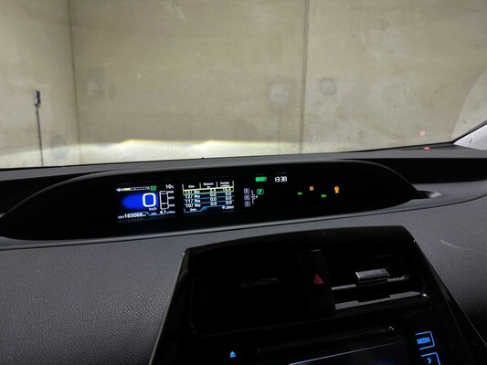 Toyota Prius 1.8 Dark Edition 98pk 2017, H-314-FX