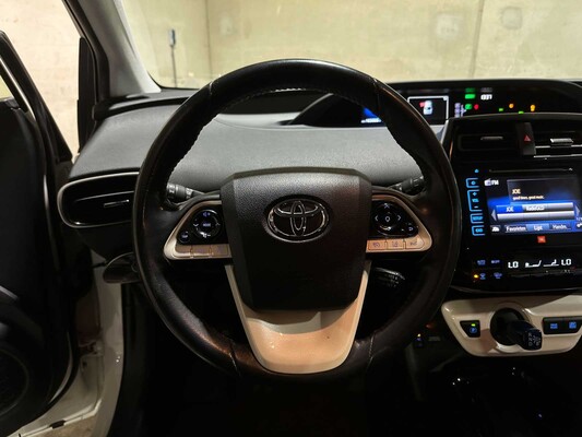 Toyota Prius 1.8 Dark Edition 98pk 2017, H-314-FX