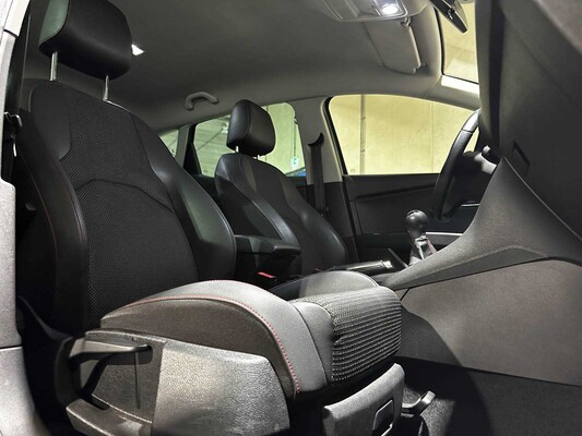 SEAT Leon 1.4 TSI Style 121pk 2013, N-494-VV