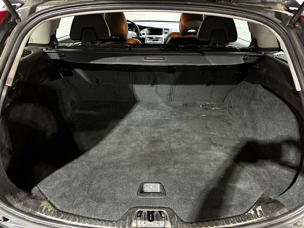 Volvo V60 1.6 T4 Summum 2014 ORG-NL, 6-TJB-81