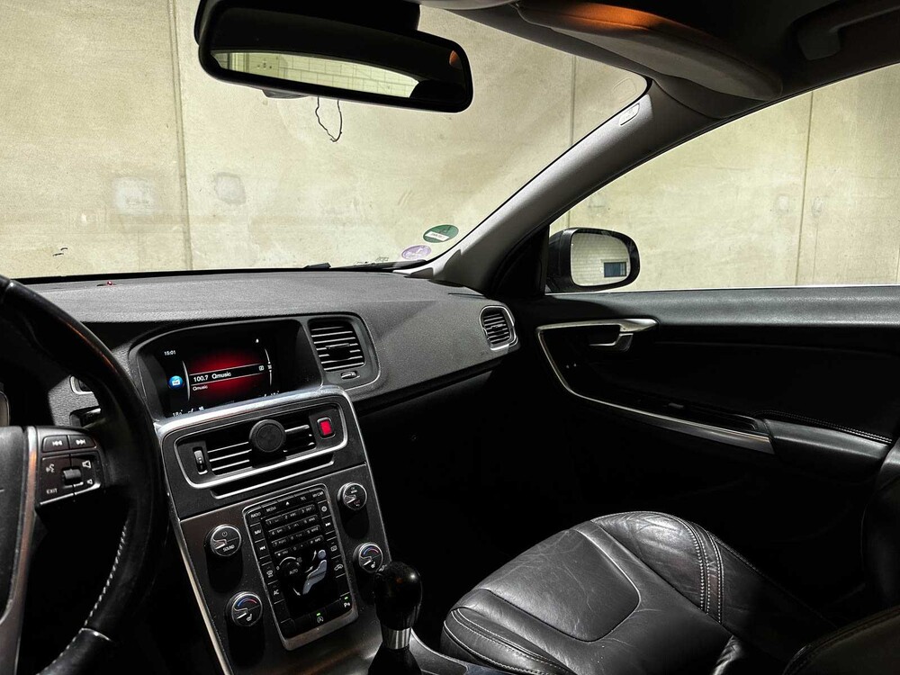Volvo V60 1.6 T4 Summum 2014 ORG-NL, 6-TJB-81