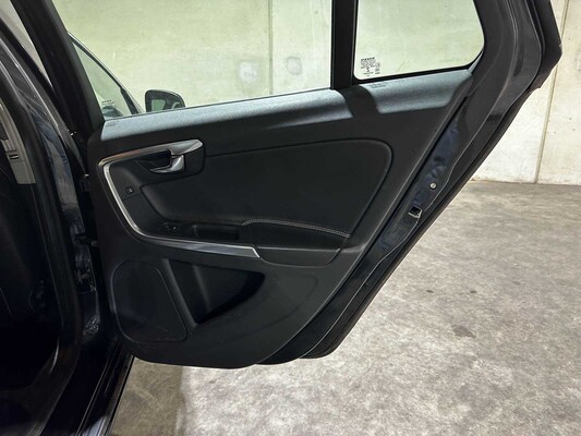 Volvo V60 1.6 T4 Summum 2014 ORG-NL, 6-TJB-81