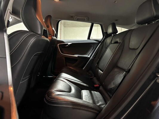Volvo V60 1.6 T4 Summum 2014 ORG-NL, 6-TJB-81