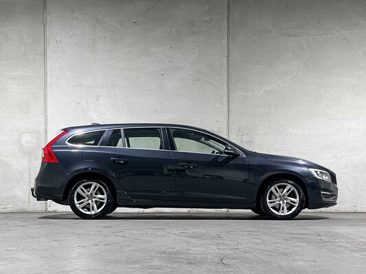 Volvo V60 1.6 T4 Summum 2014 ORG-NL, 6-TJB-81