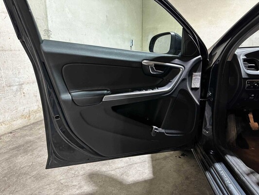 Volvo V60 1.6 T4 Summum 2014 ORG-NL, 6-TJB-81