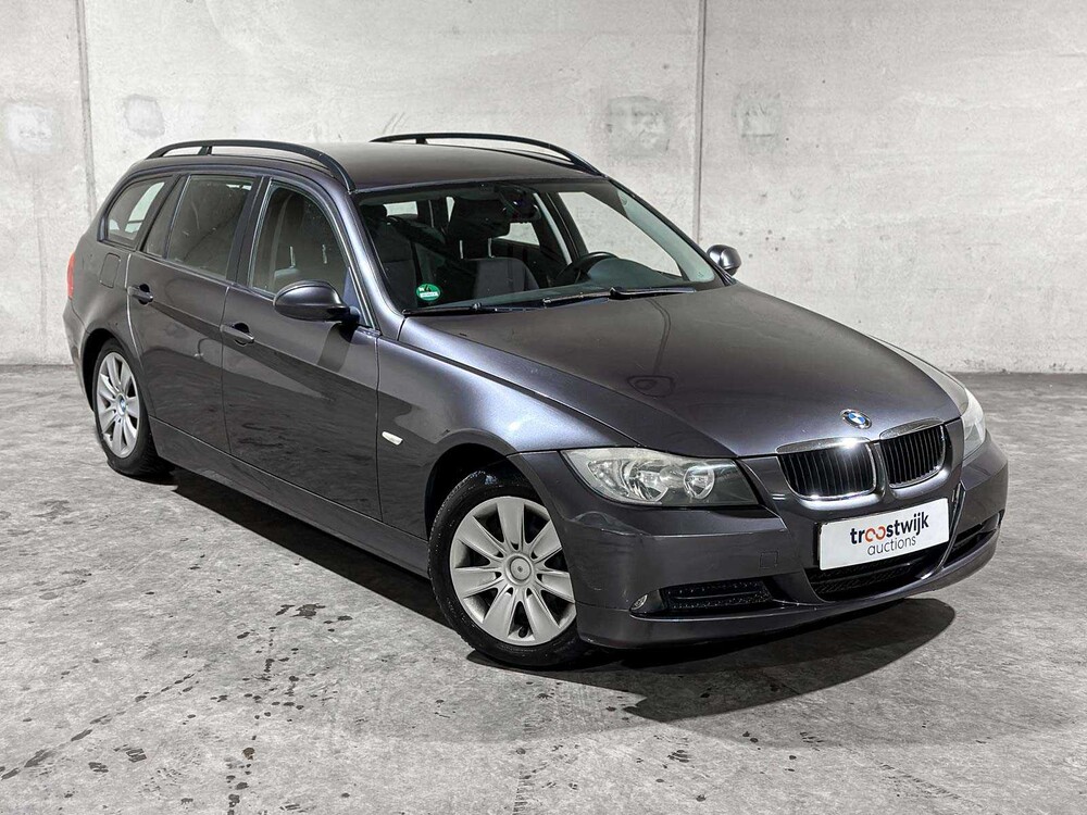 BMW 318i Touring High Executive 3-serie 141pk 2008, 22-HNJ-3 youngtimer