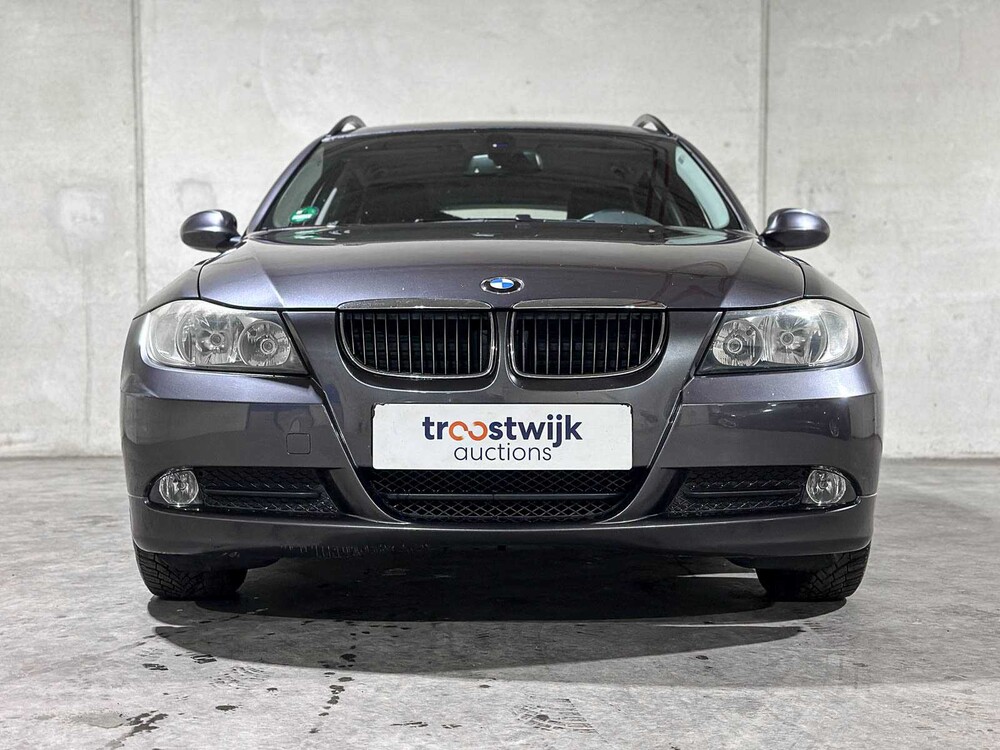 BMW 318i Touring High Executive 3-serie 141pk 2008, 22-HNJ-3 youngtimer