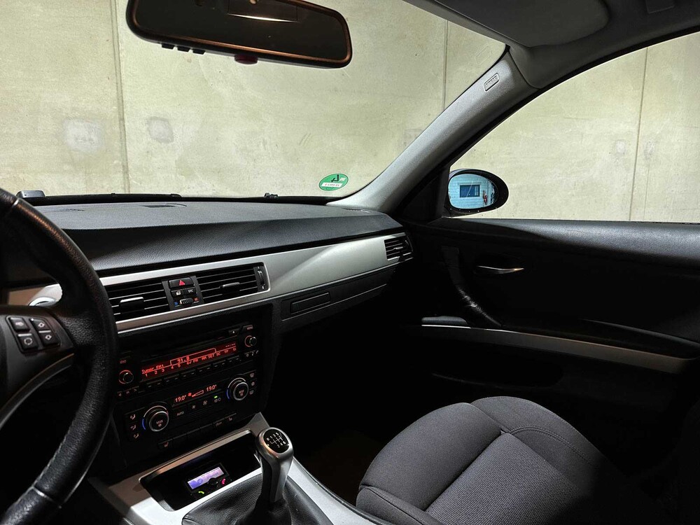 BMW 318i Touring High Executive 3er 141 PS 2008, 22-HNJ-3 Youngtimer