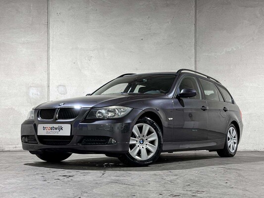 BMW 318i Touring High Executive 3-serie 141pk 2008, 22-HNJ-3 youngtimer