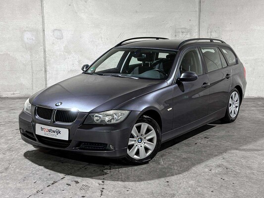 BMW 318i Touring High Executive 3-serie 141pk 2008, 22-HNJ-3 youngtimer