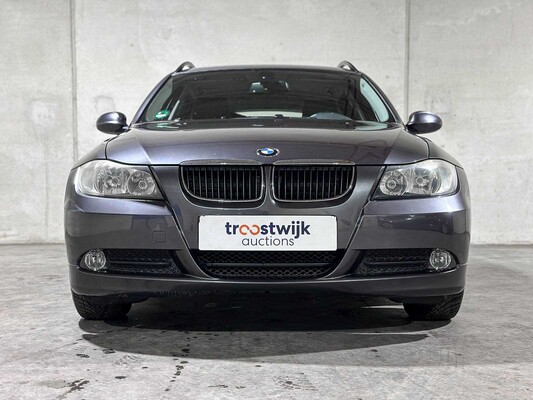BMW 318i Touring High Executive 3-serie 141pk 2008, 22-HNJ-3 youngtimer