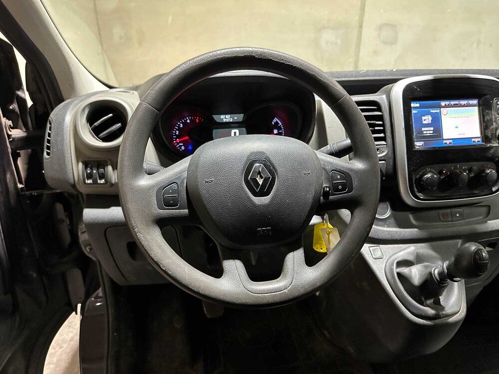 Renault Trafic 1.6 dCi T29 L2H1 Luxe 120pk 2017 (Origineel-NL), V-989-DS Bedrijfswagen