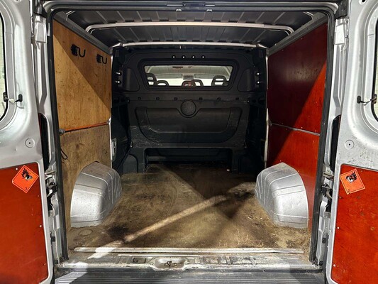 Peugeot Boxer 330 2.2 HDI 6-Persoons Dubbele Cabine 110pk 2013 (Origineel-NL), VD-010-R