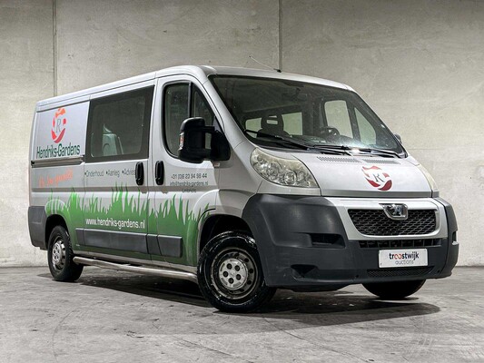 Peugeot Boxer 330 2,2 HDI 6-Sitzer-Doppelkabine 110 PS 2013 (Original-NL), VD-010-R