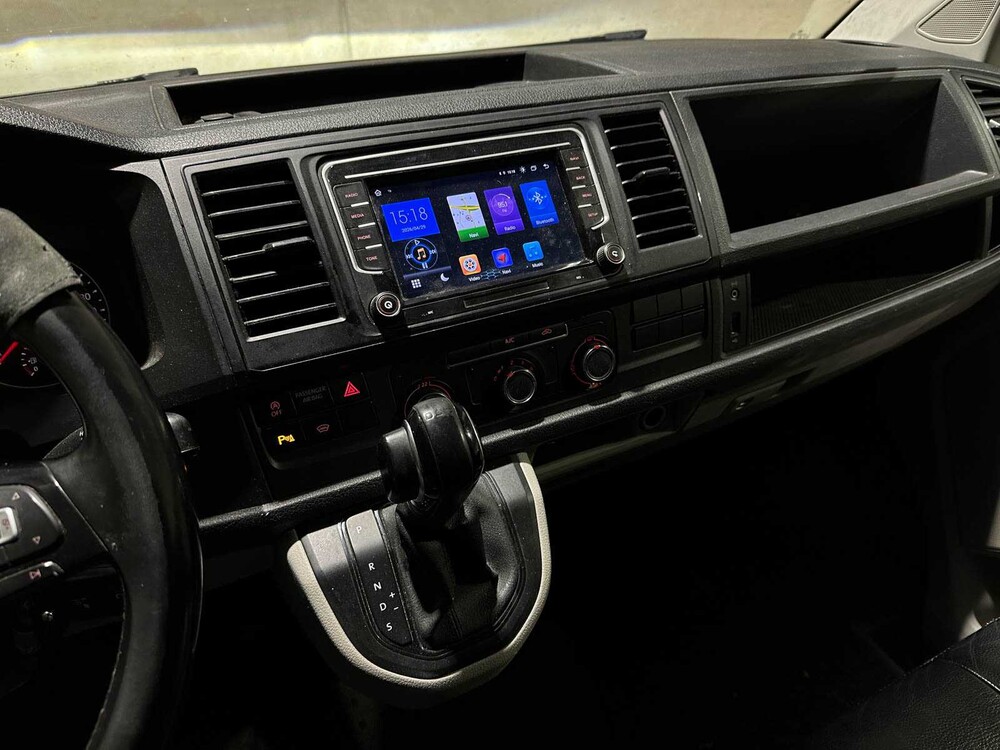 Volkswagen Transporter 2.0 TDI L2H1 