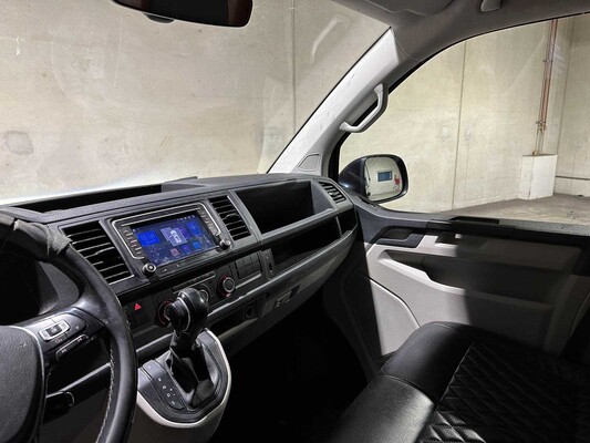 Volkswagen Transporter 2.0 TDI L2H1