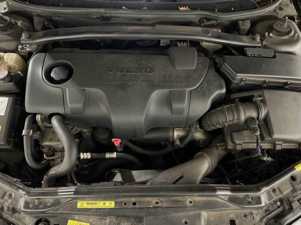 Volvo V70 2.4 D5 Geartronic Edition II 163pk 2003, 82-KSR-8 Youngtimer