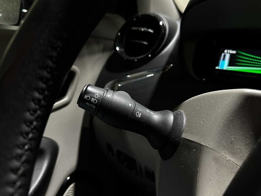 Renault ZOE Q210 Zen Quickcharge 22 kWh (ex Accu) 88pk 2015, TZ-318-N