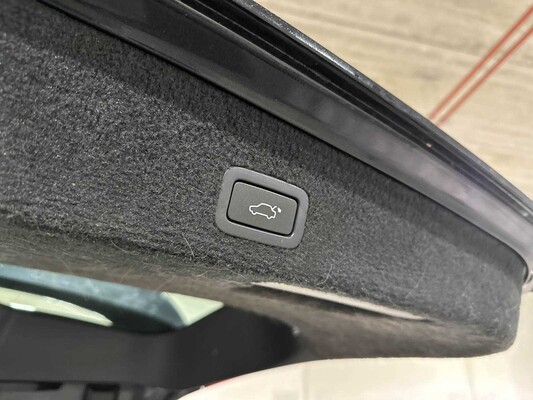Volvo V70 1.6 T4 Limited Edition 179pk 2011 (Origineel-NL), 63-RSF-2