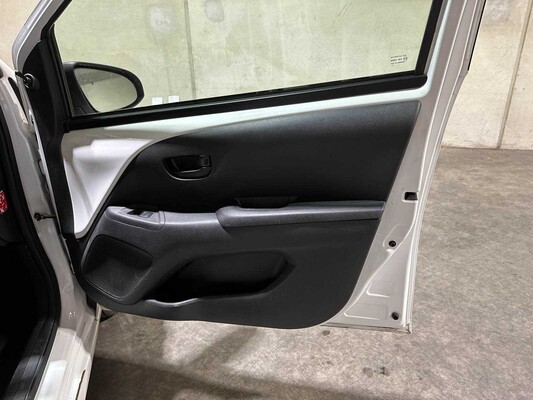 Peugeot 108 1.0 e-VTi Active 71pk 2021 (Origineel-NL + 1e eigenaar), N-570-KN