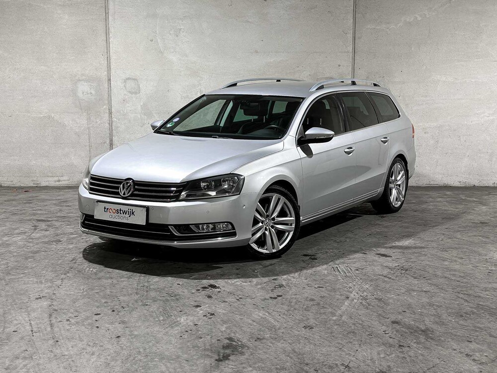 Volkswagen Passat Variant 1.8 TSI Highline 160pk 2011 (Origineel-NL), 71-RPV-9