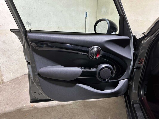 Mini Cooper 1.5 136 PS 2014, J-119-RV