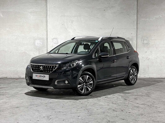 Peugeot 2008 1,2 PureTech Allure 110 PS 2018 (Original-NL), RL-527-Z