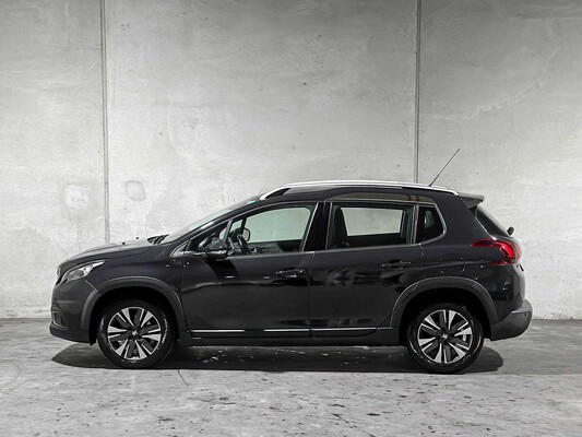 Peugeot 2008 1,2 PureTech Allure 110 PS 2018 (Original-NL), RL-527-Z