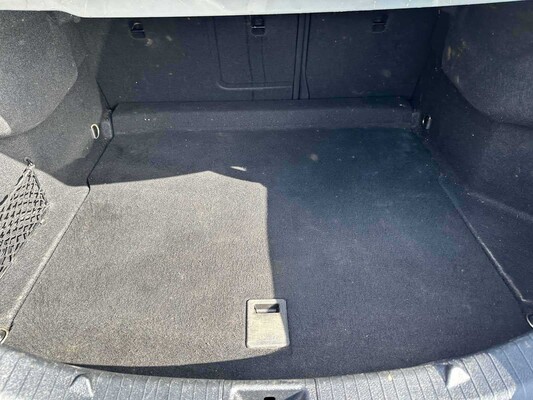 Mercedes-Benz CLA250 Prestige CLA-Klasse 208 PS 2014, GZ-257-J