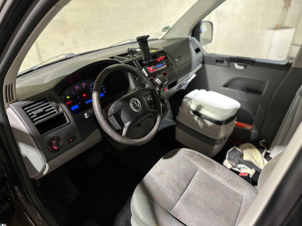 Volkswagen Transporter CAMPER Kombi 2.5 TDI 340 Trendline 131pk 2005, JZJ-68-S Youngtimer