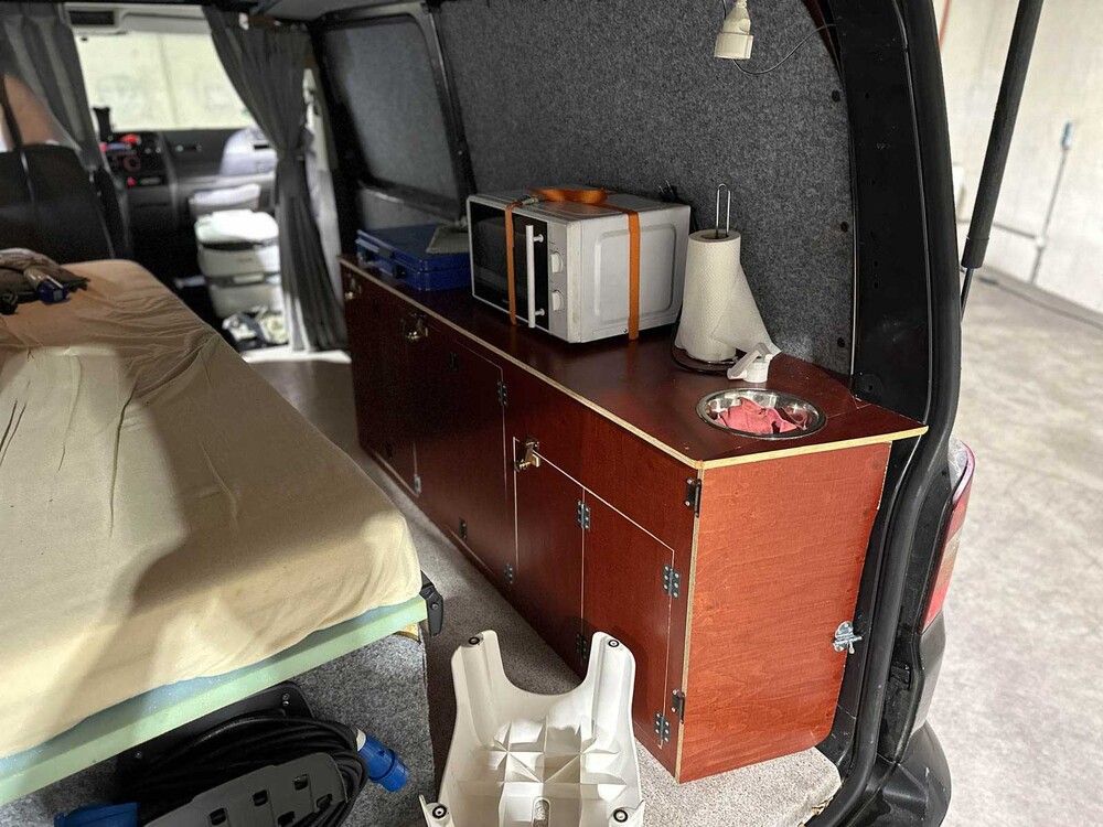 Volkswagen Transporter CAMPER Kombi 2.5 TDI 340 Trendline 131pk 2005, JZJ-68-S Youngtimer