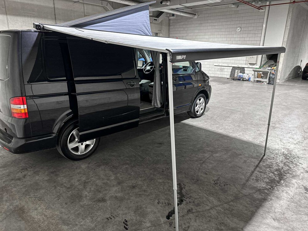 Volkswagen Transporter CAMPER Kombi 2.5 TDI 340 Trendline 131pk 2005, JZJ-68-S Youngtimer