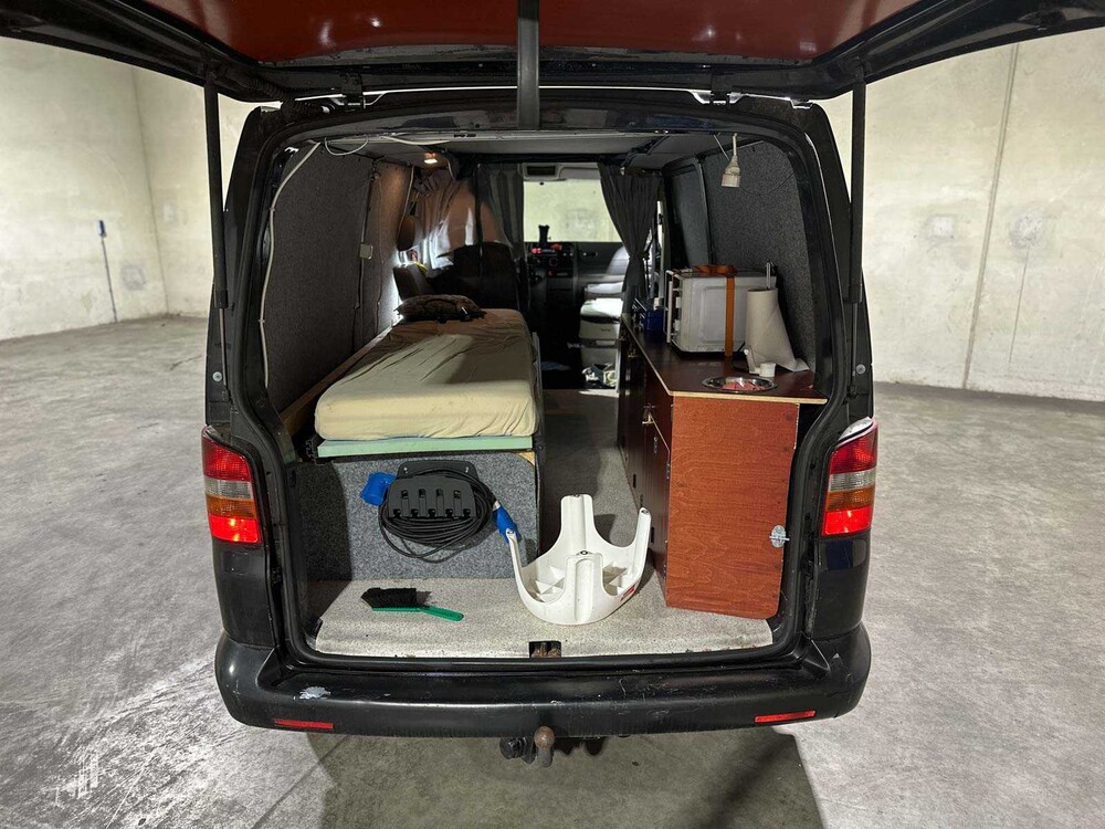Volkswagen Transporter CAMPER Kombi 2.5 TDI 340 Trendline 131 PS 2005, JZJ-68-S Youngtimer