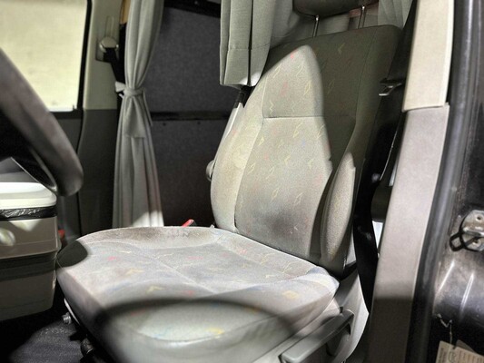 Volkswagen Transporter CAMPER Kombi 2.5 TDI 340 Trendline 131pk 2005, JZJ-68-S Youngtimer