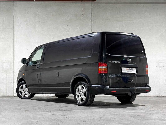 Volkswagen Transporter CAMPER Kombi 2.5 TDI 340 Trendline 131pk 2005, JZJ-68-S Youngtimer